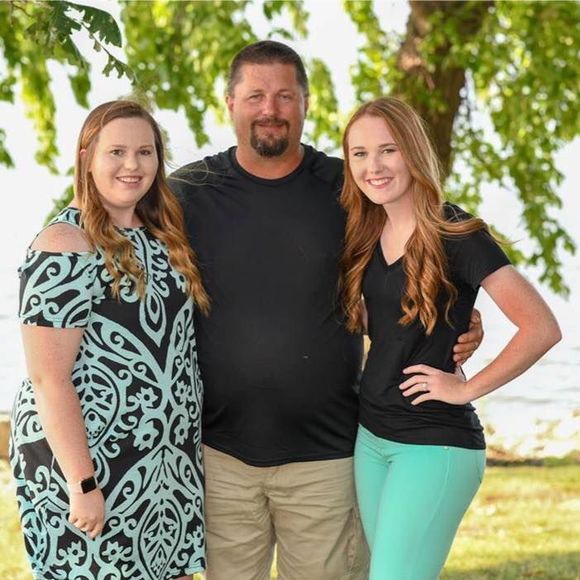 Meet your Posher, Amy - Picture 1 of 1